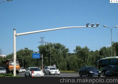 China 10m Galvanized Traffic Steel Light Poles With Durable / Single Arm , 600*600*20mm Baseplate supplier