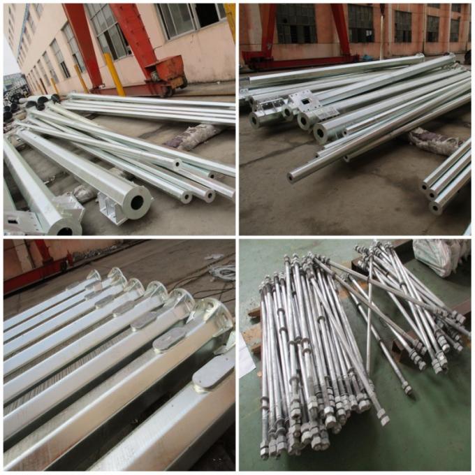 Signal Customized Galvanized Traffic Light Pole , Gr50 7M 11M Bracket Road Light Poles 0